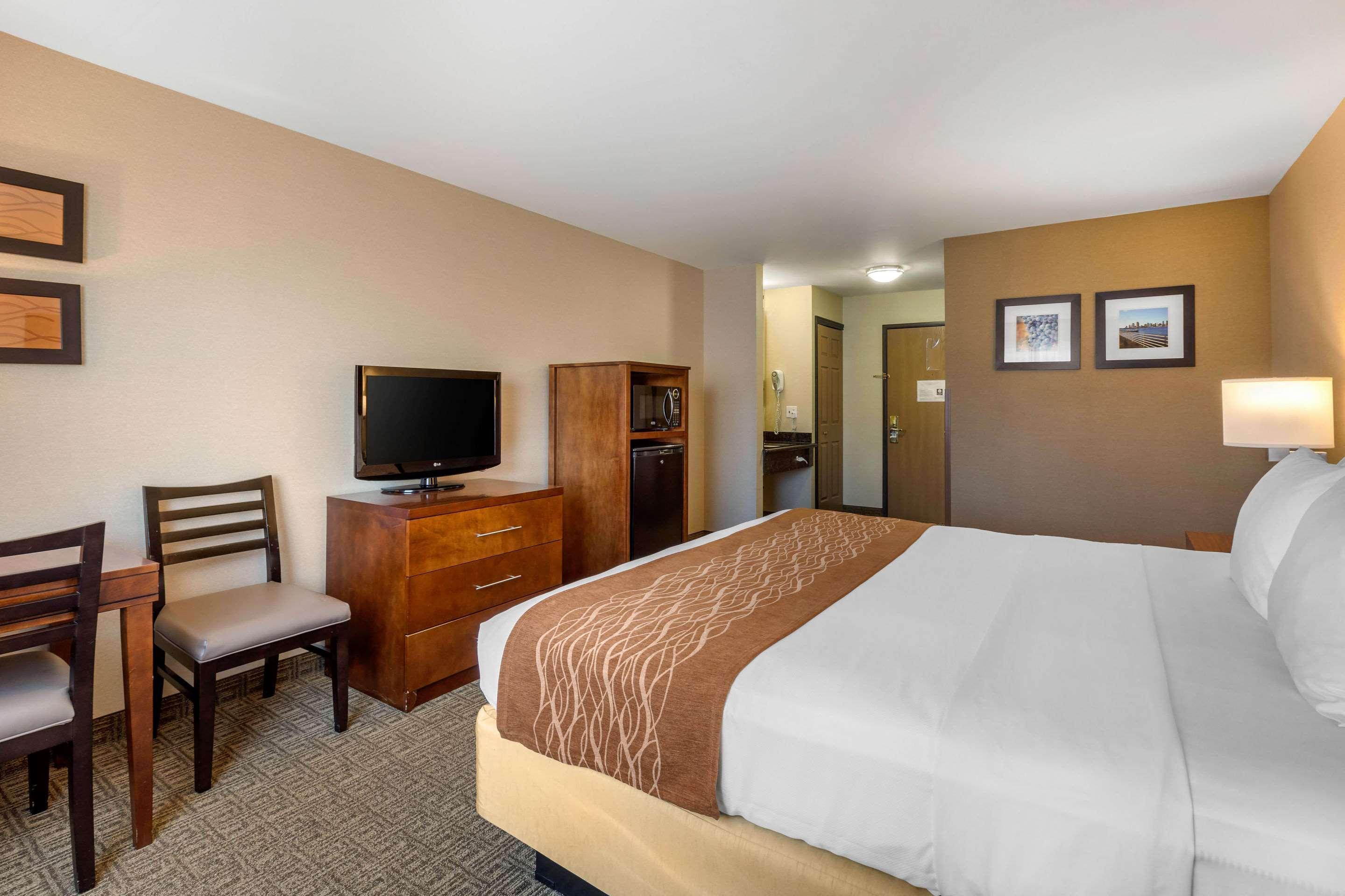 Comfort Inn & Suites Murrieta Temecula Wine Country Exterior foto